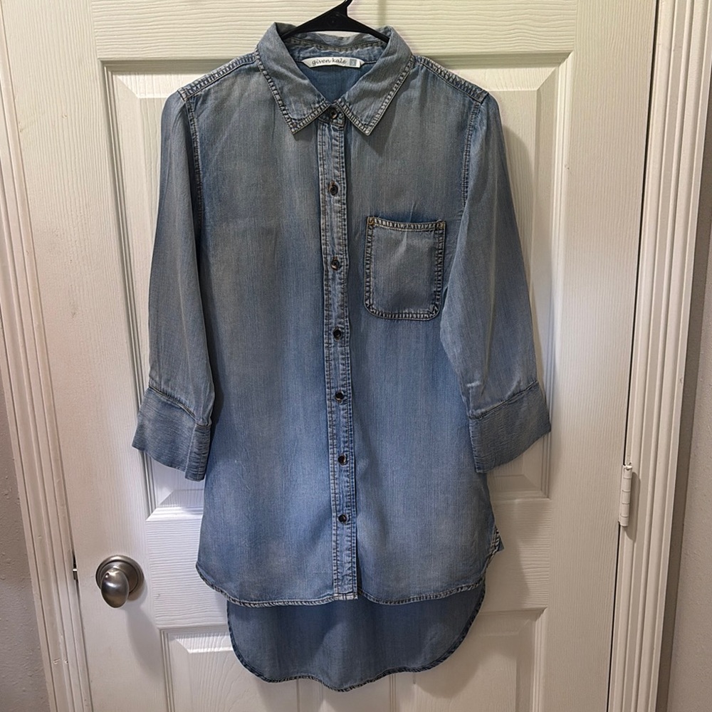 Blue 3/4 Sleeve Relaxed Button Down Shirt